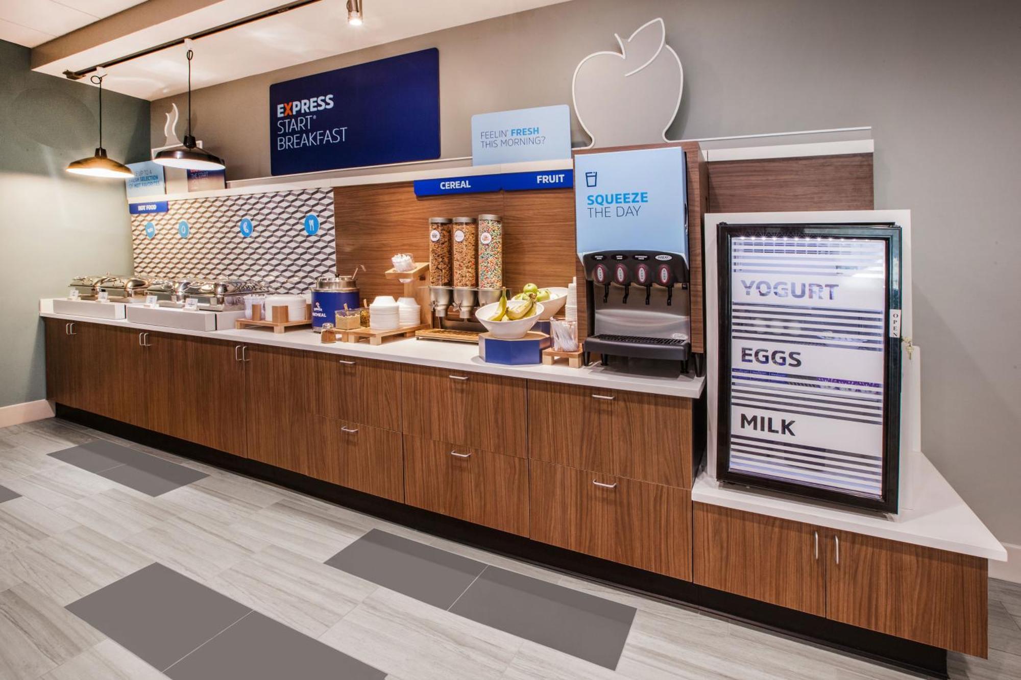 Holiday Inn Express Hotel & Suites Shakopee By Ihg Buitenkant foto