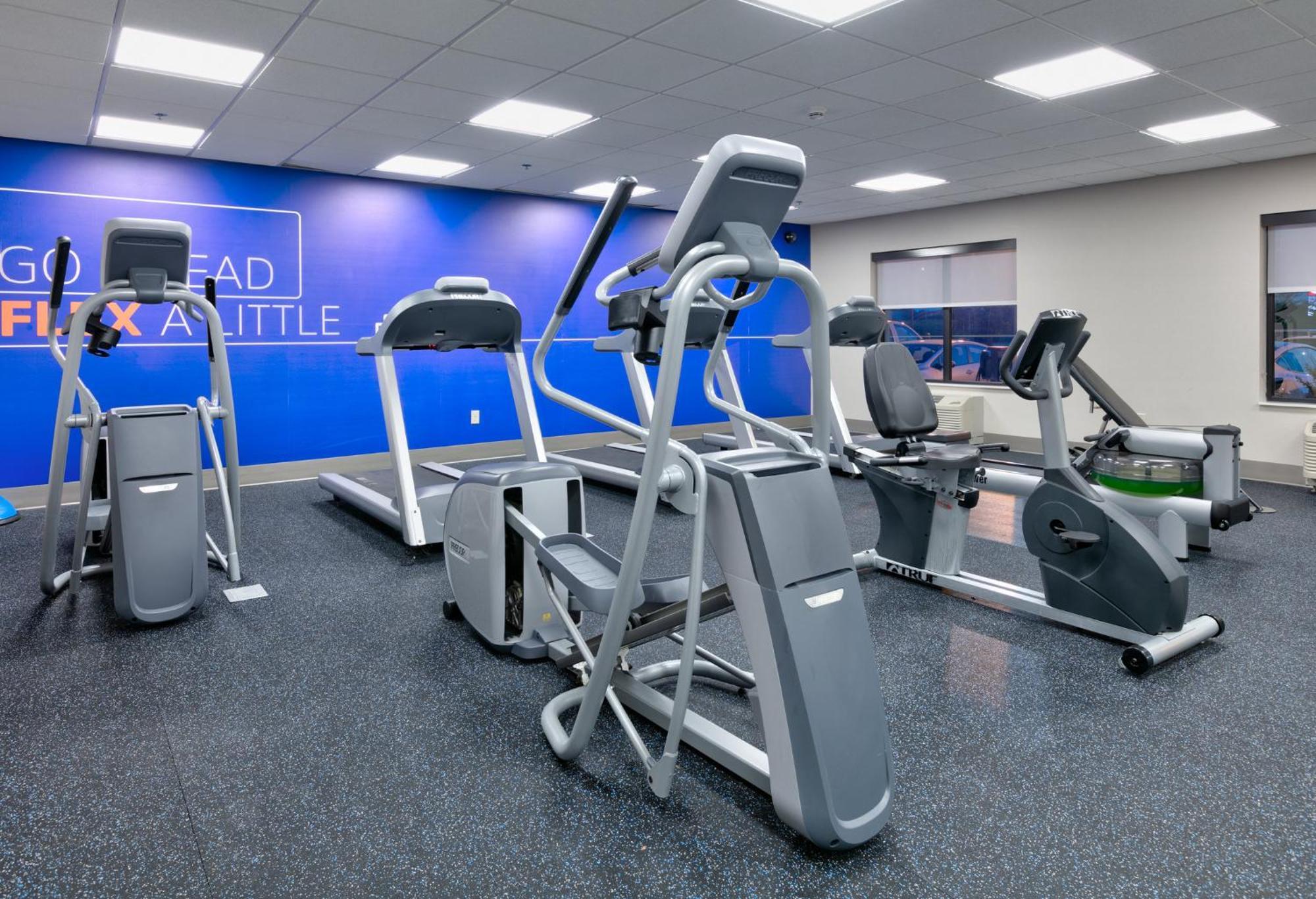Holiday Inn Express Hotel & Suites Shakopee By Ihg Buitenkant foto