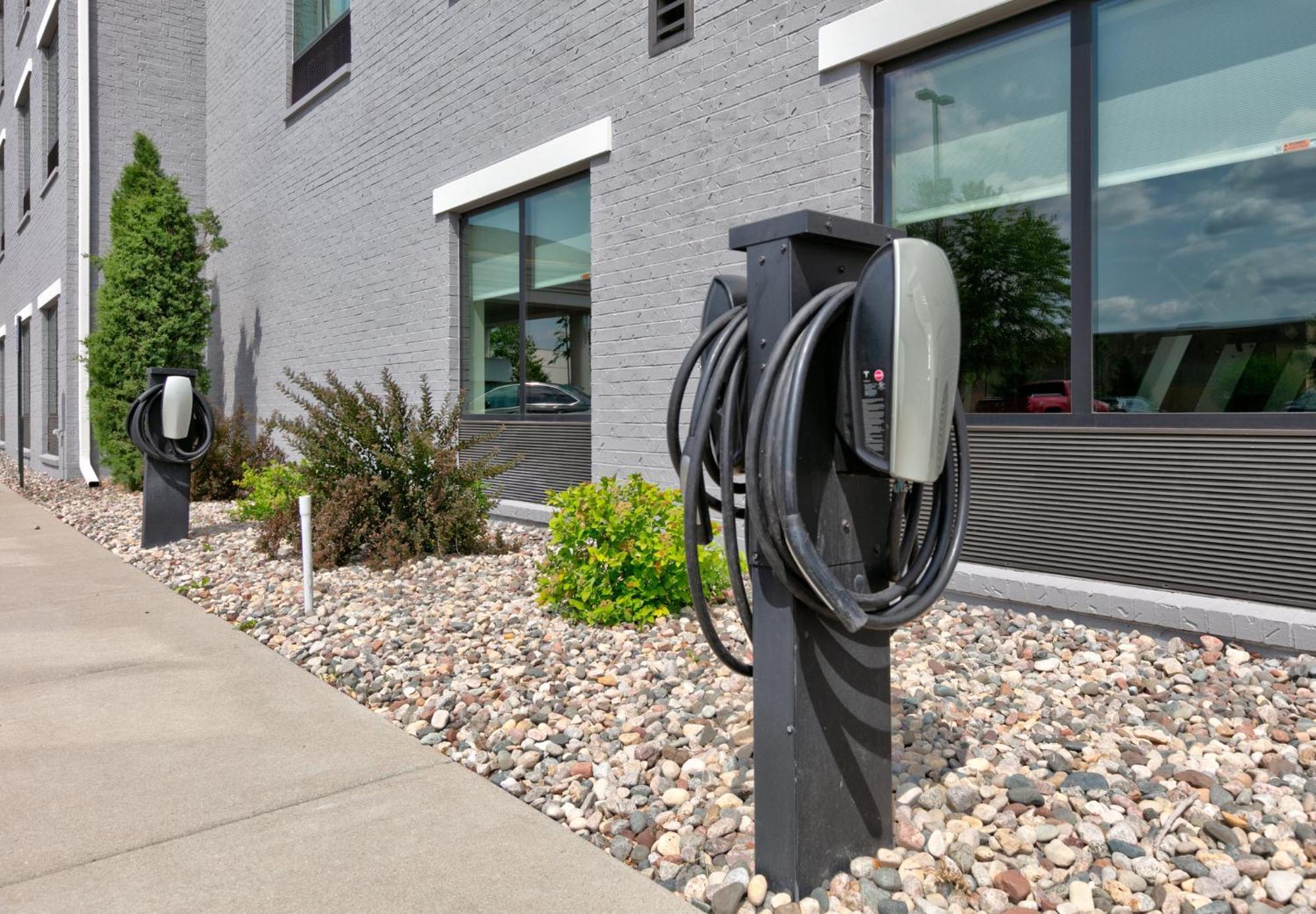 Holiday Inn Express Hotel & Suites Shakopee By Ihg Buitenkant foto